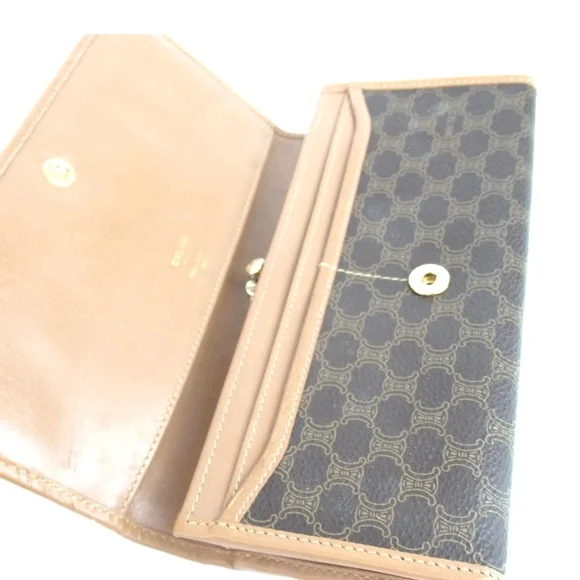 Celine Tan Leather Accessory with Gold Detail - Picture 5 of 9